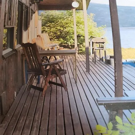 Stensens مكان تخييم